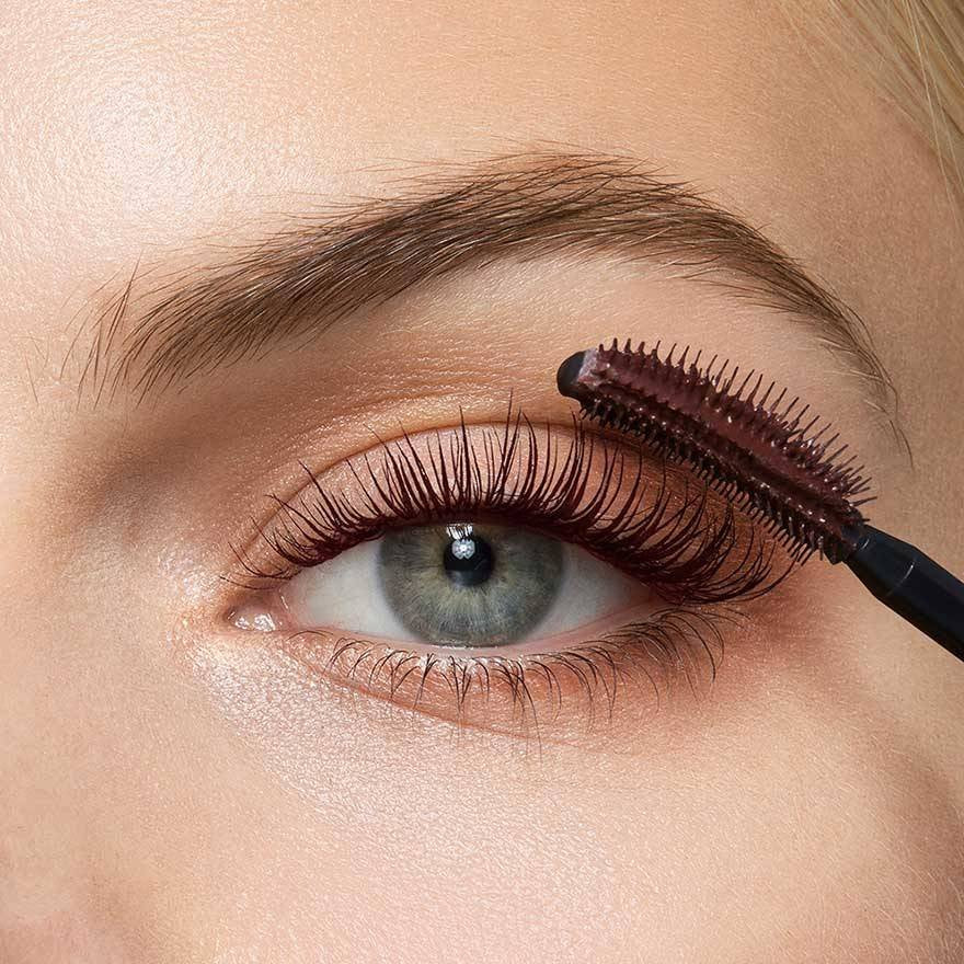 Mascara Choosing and Applying Like a Pro the Ultimate Guide.